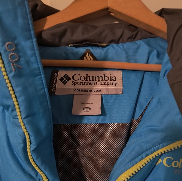 Men's XXL Columbia Titanium down jacket - Picture 3 of 4
